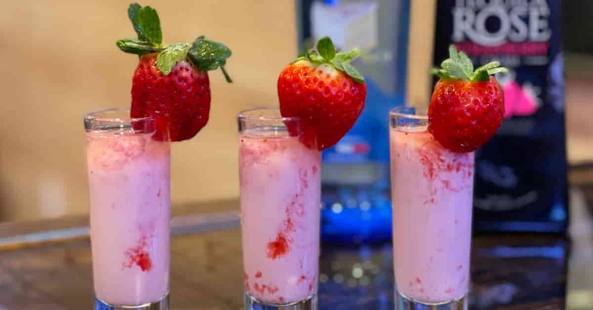 Strawberry Shortcake Shots